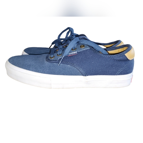VANS Chima Ferguson Pro Men's Suede Lace Up Low Top Skateboard Shoes Size 7 - Picture 1 of 9